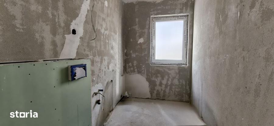 Casă cu 4 camere cu Teren 741 Mp în Apahida