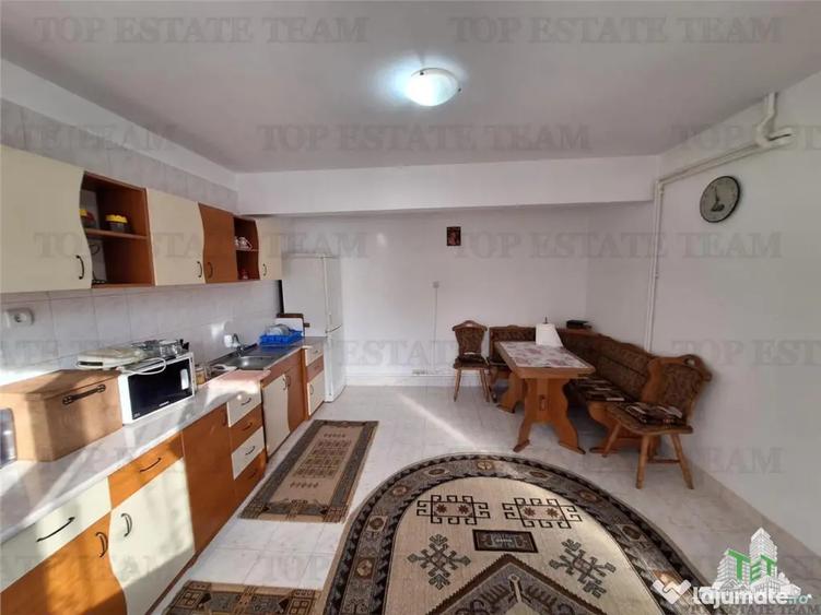 Casă cu 4 camere cu Teren 390 Mp în Central