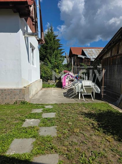 Casă individuală cu 3 camere cu Canalizare în Central
