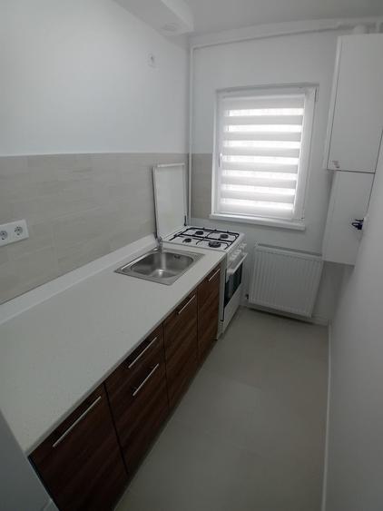 Apartament cu 2 camere semidecomandat în Semicentral