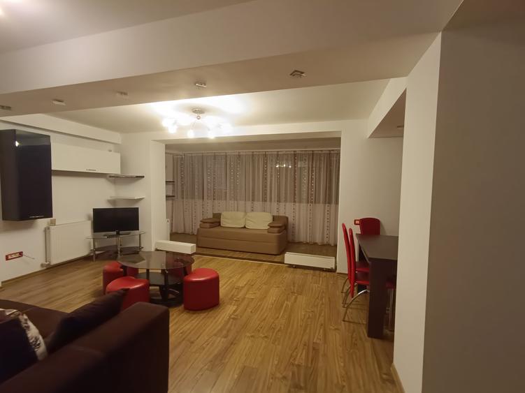 Apartament cu 2 camere semidecomandat în Central