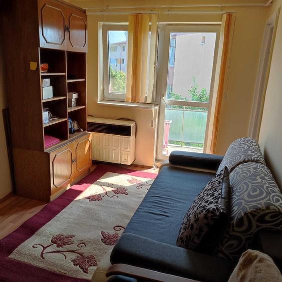 Garsonieră decomandată în Exterior Vest