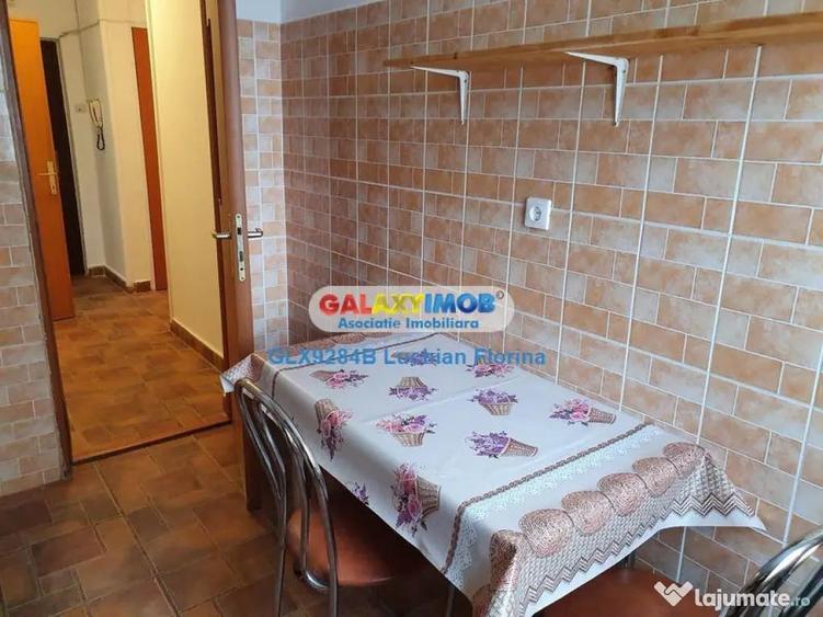Apartament 2 camere, decomandat, - 1