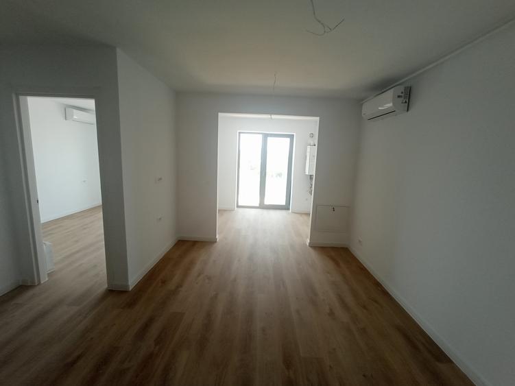 Apartament cu 2 camere decomandat în Theodor Pallady
