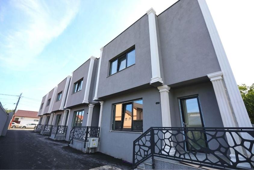 Casă cu 3 camere în Năvodari