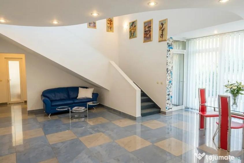 Casă cu 4 camere cu Teren 940 Mp în Ultracentral