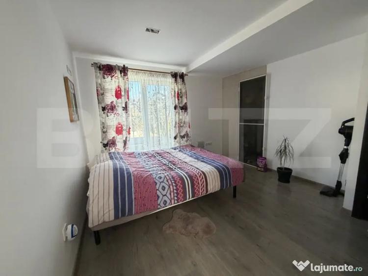 Casa cu 4 camere,baie, bucatarie, teren 800 mp - 8