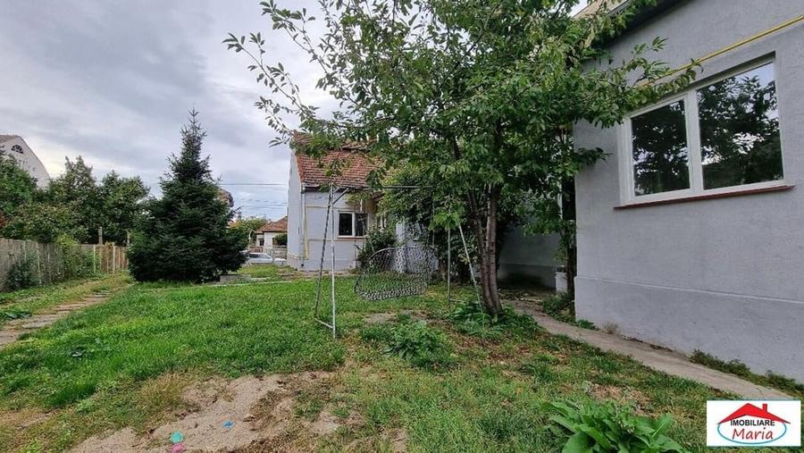 Casă cu 7 camere cu Canalizare în Semicentral