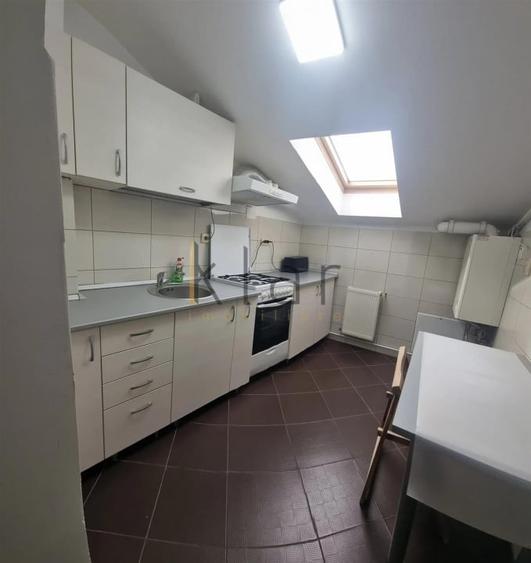 Apartament cu 2 camere decomandat în Florești