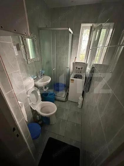 Garsonieră decomandată în Gruia