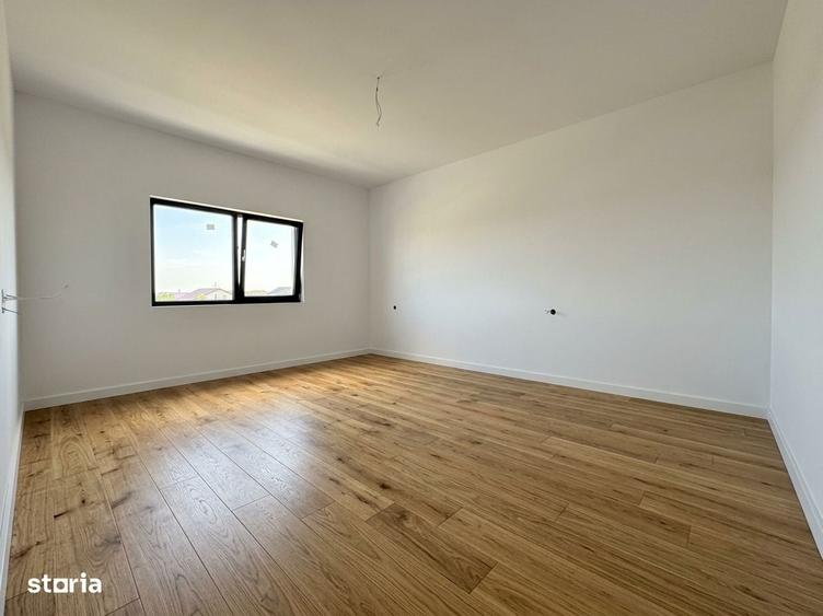 Casă cu 3 camere cu Teren 360 Mp în Central