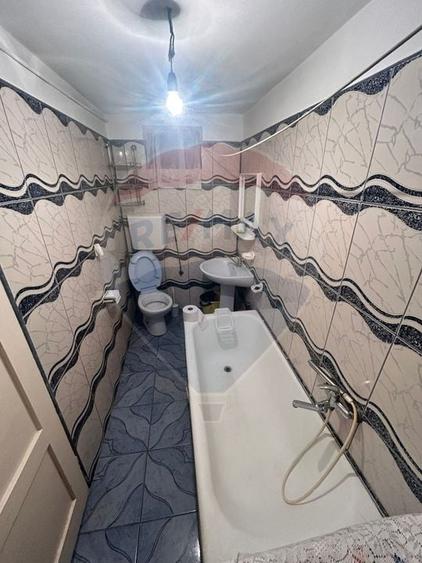 Casă individuală cu 4 camere cu Teren 174 Mp în Gheorghe Doja