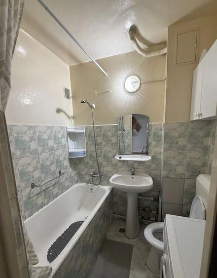 Apartament cu 2 camere semidecomandat, mobilat în Dristor