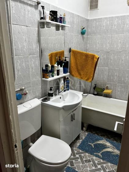 Apartament cu 3 camere, mobilat în Central