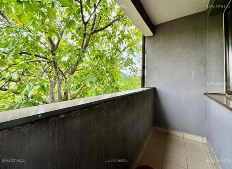 Apartament cu 3 camere decomandat, mobilat în Bucureștii Noi