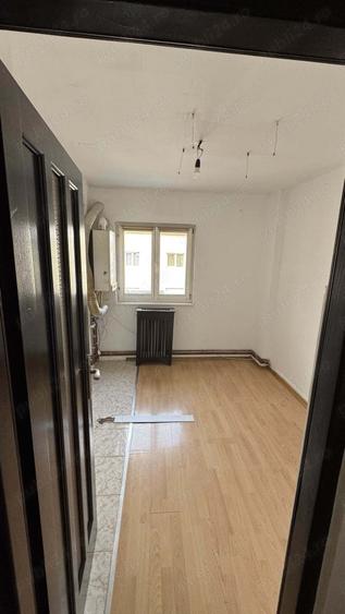 Apartament cu 2 camere decomandat în Sebeș
