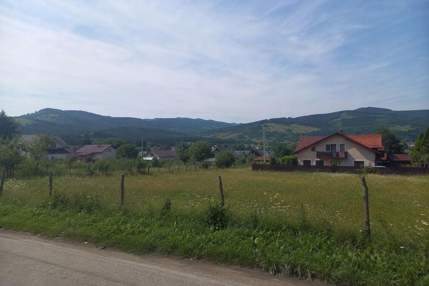 Teren de 1753 mp, în Șaru Dornei