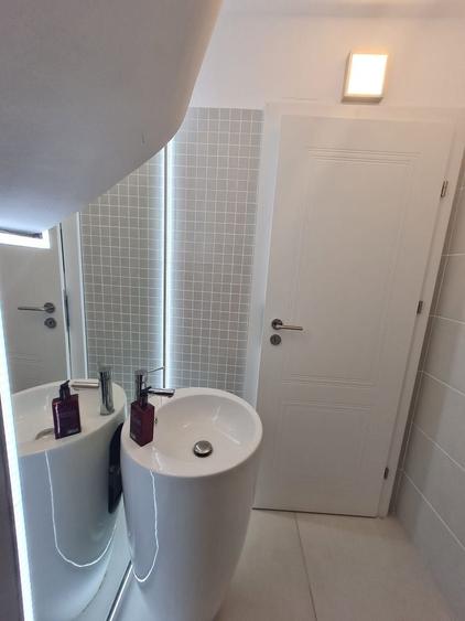 Duplex cu 3 camere cu Piscina în Chișoda