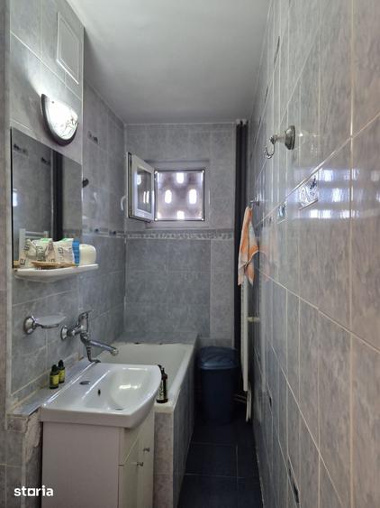 Apartament de inchiriat, 2 cam, et 2, zona RMB, mobilat complet, 300E - 11