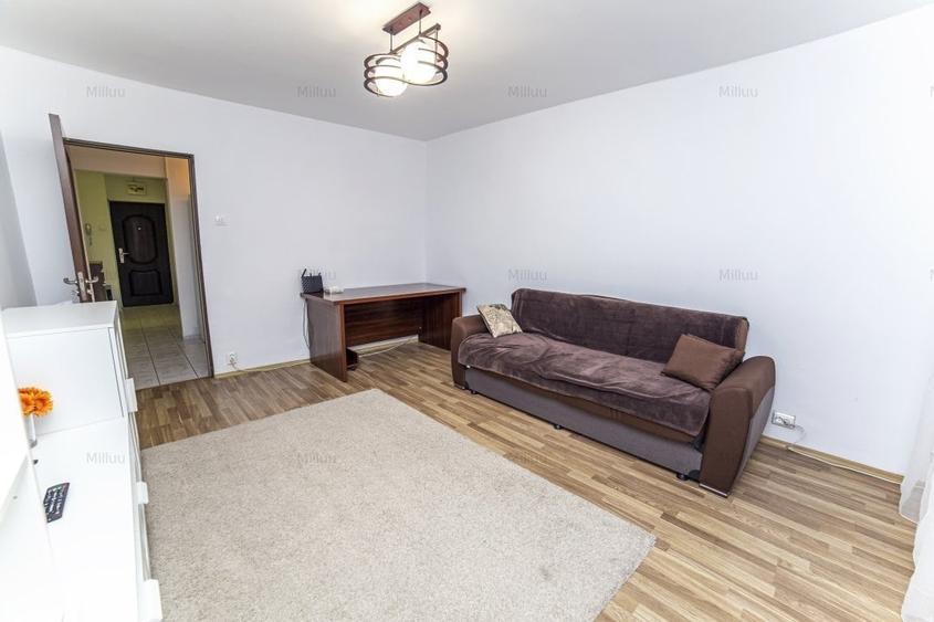 Apartament cu 2 camere decomandat, mobilat în Drumul Taberei