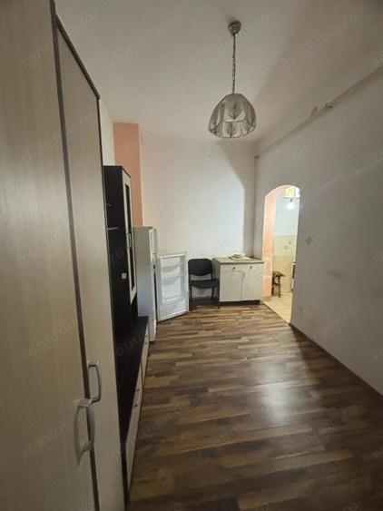 Garsonieră decomandată în Iosefin