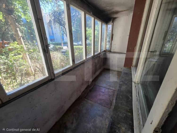Apartament cu 3 camere decomandat în Tudor