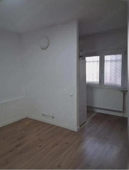Apartament cu 2 camere decomandat în Nerva Traian