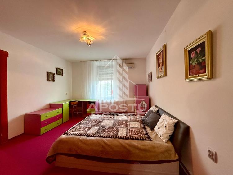 Apartament cu 2 camere semidecomandat, mobilat în Take Ionescu