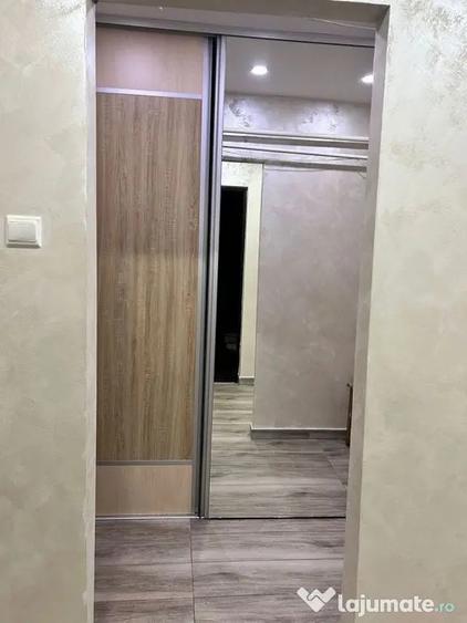 Apartament cu 2 camere decomandat în Micro 13