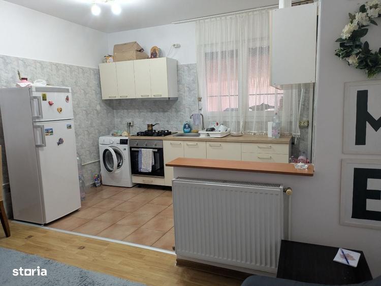 Inchiriez ap in vila, zona centru, centrala termica! Comision 0%! - 1