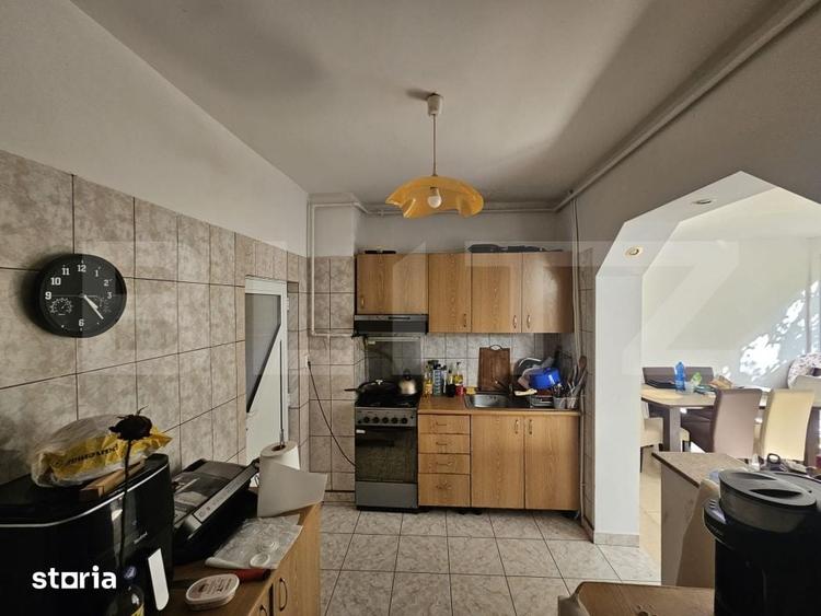 Casă cu 4 camere cu Teren 780 Mp în Borhanci
