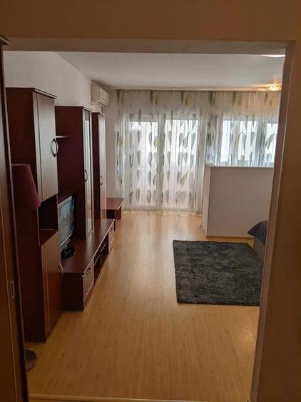 Garsoniera, criculara, 40 mp, centrala proprie, ac, balcon, complex Primavara - 4