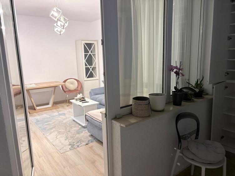Apartament cu 2 camere decomandat, mobilat în Militari