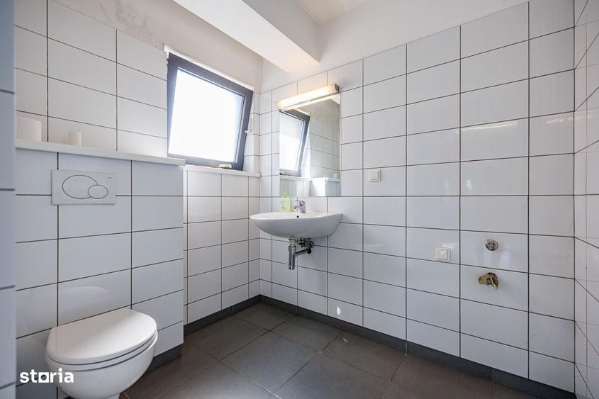 Spațiu comercial, de 125 mp, în Central