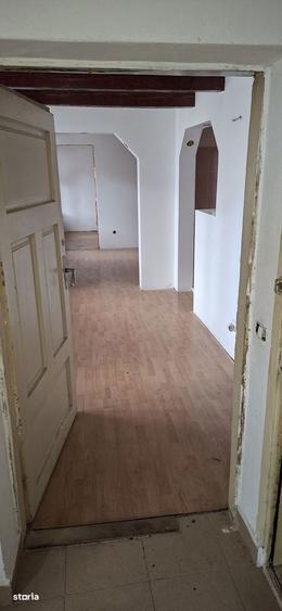 Spațiu comercial, de 475 mp, în Centrul Istoric