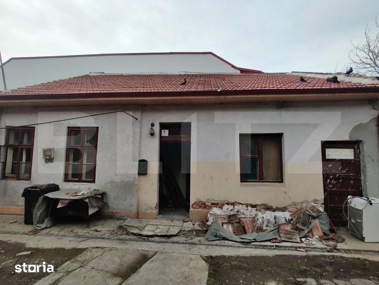 Casă cu 2 camere cu Teren 82 Mp în Central