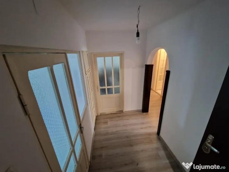 Apartament cu 3 camere decomandat în Mănăștur