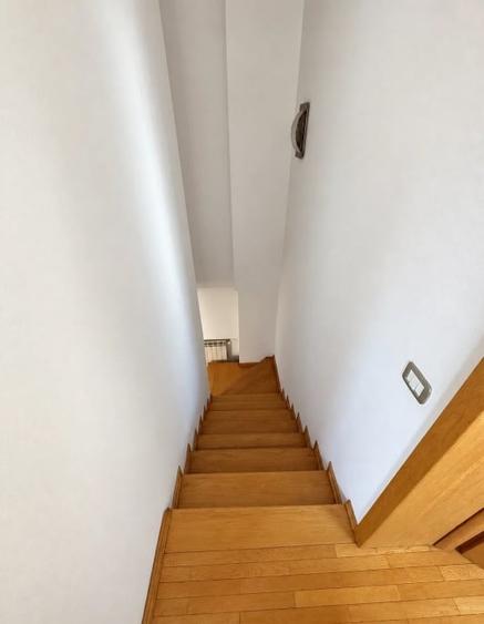 Apartament cu 3 camere decomandat, mobilat în Aviatorilor