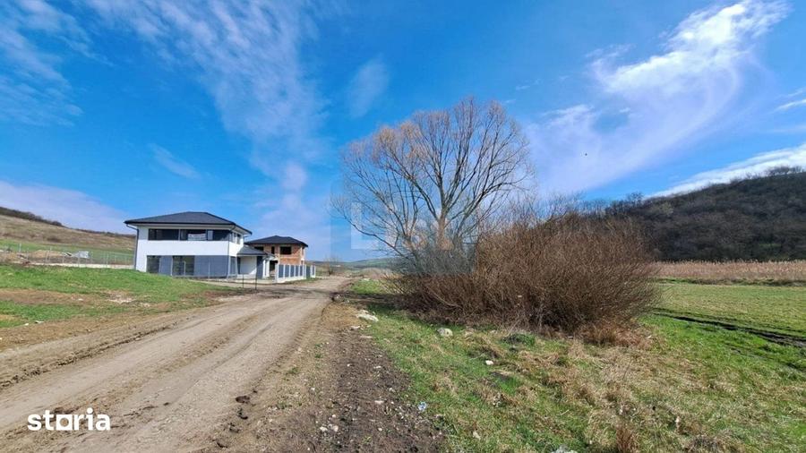 Casă cu 5 camere cu Teren 550 Mp în Apahida