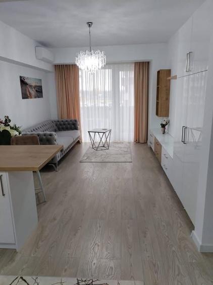 Apartament cu 2 camere decomandat în Exterior Vest