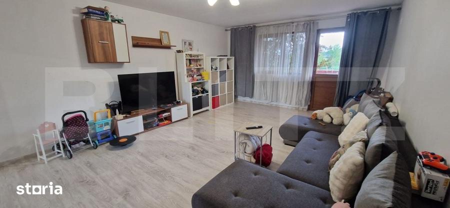 Casă cu 6 camere cu Teren 400 Mp în Podari