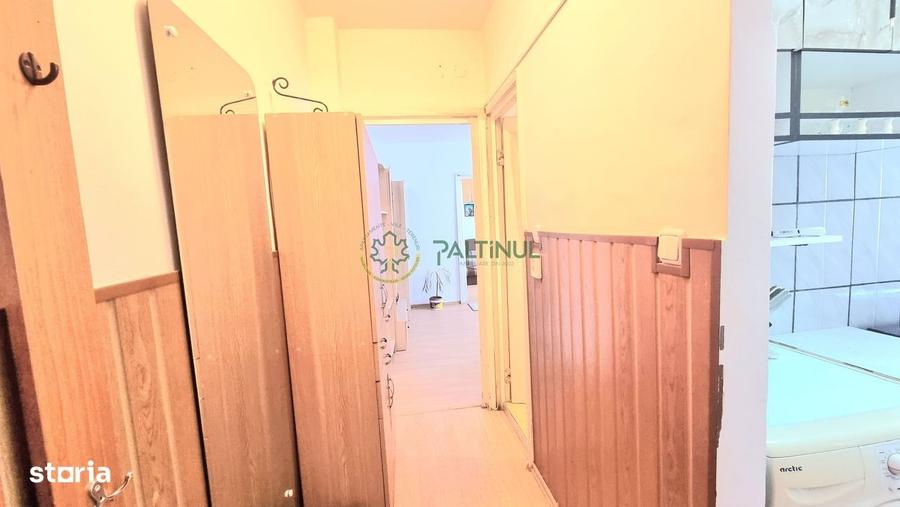 Apartament cu 2 camere nedecomandat, mobilat în Central