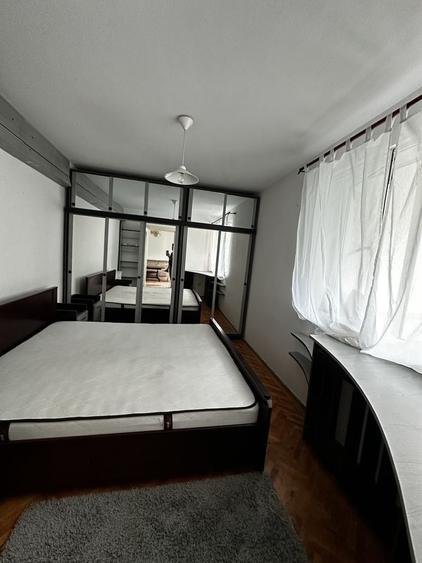 Apartament cu 2 camere semidecomandat în Drumul Carului