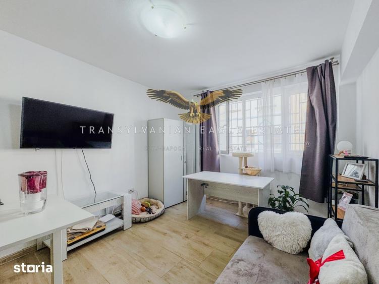 Apartament cu 2 camere, mobilat în Central