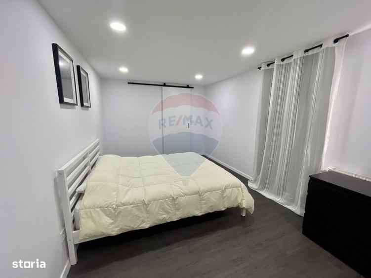 Casă cu 4 camere cu Teren 1397 Mp în Poiana