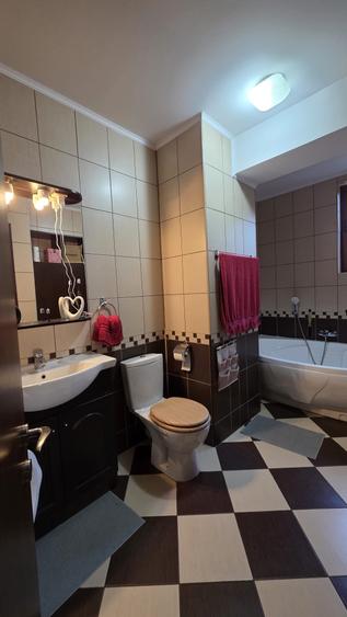 Apartament cu 3 camere în Central