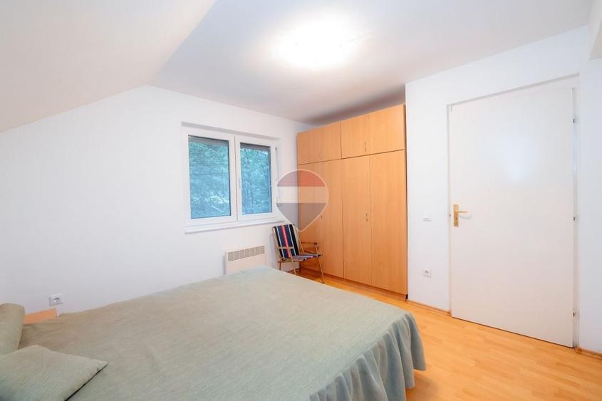 Casă individuală cu 4 camere cu Teren 1292 Mp în Drăganu