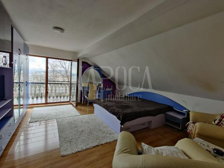 Casă individuală cu 7 camere cu Canalizare în Grigorescu