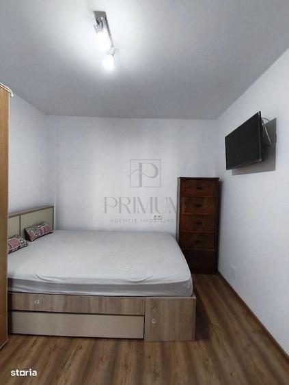 Apartament cu 2 camere semidecomandat în Girocului