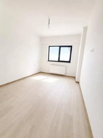 Apartament cu 3 camere în Energia
